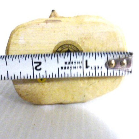 RACCOON FIGURINE DBE Montreal Quebec Resin Figurine - Picture 6 of 7